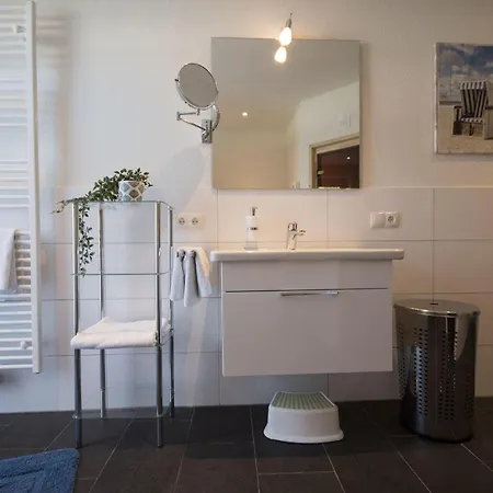 Ferienwohnung-hohe-geest-whg-6 *